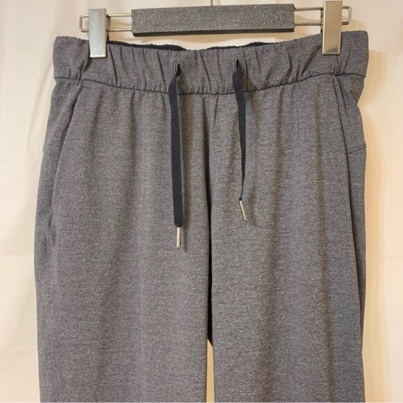 Lululemon On The Fly Pant Heathered Black 28” Size 4 - Picture 2 of 10